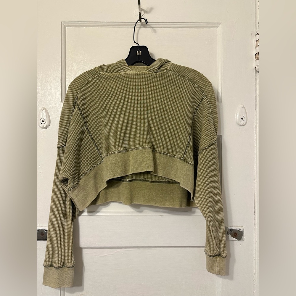 Crop top hoodie -Urban Outfitters